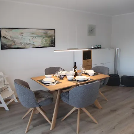Strandfloh Apartment *